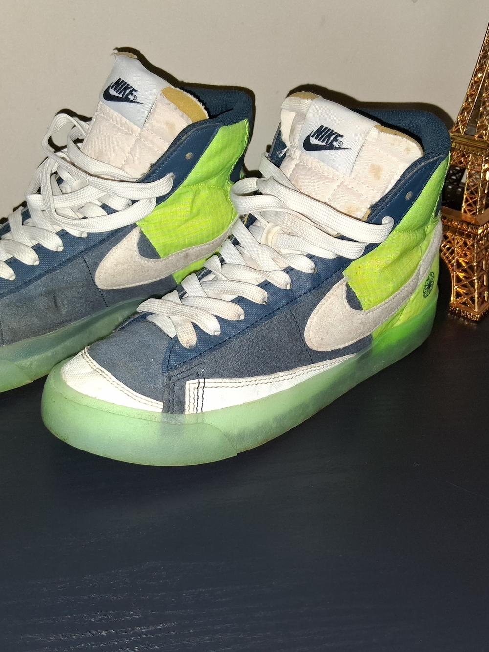 Nike Kids High-Top Sneakers in Navy, Lime Green & White